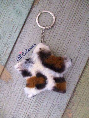 (NWOT) Cute Animal Print Star Plush Keychain
